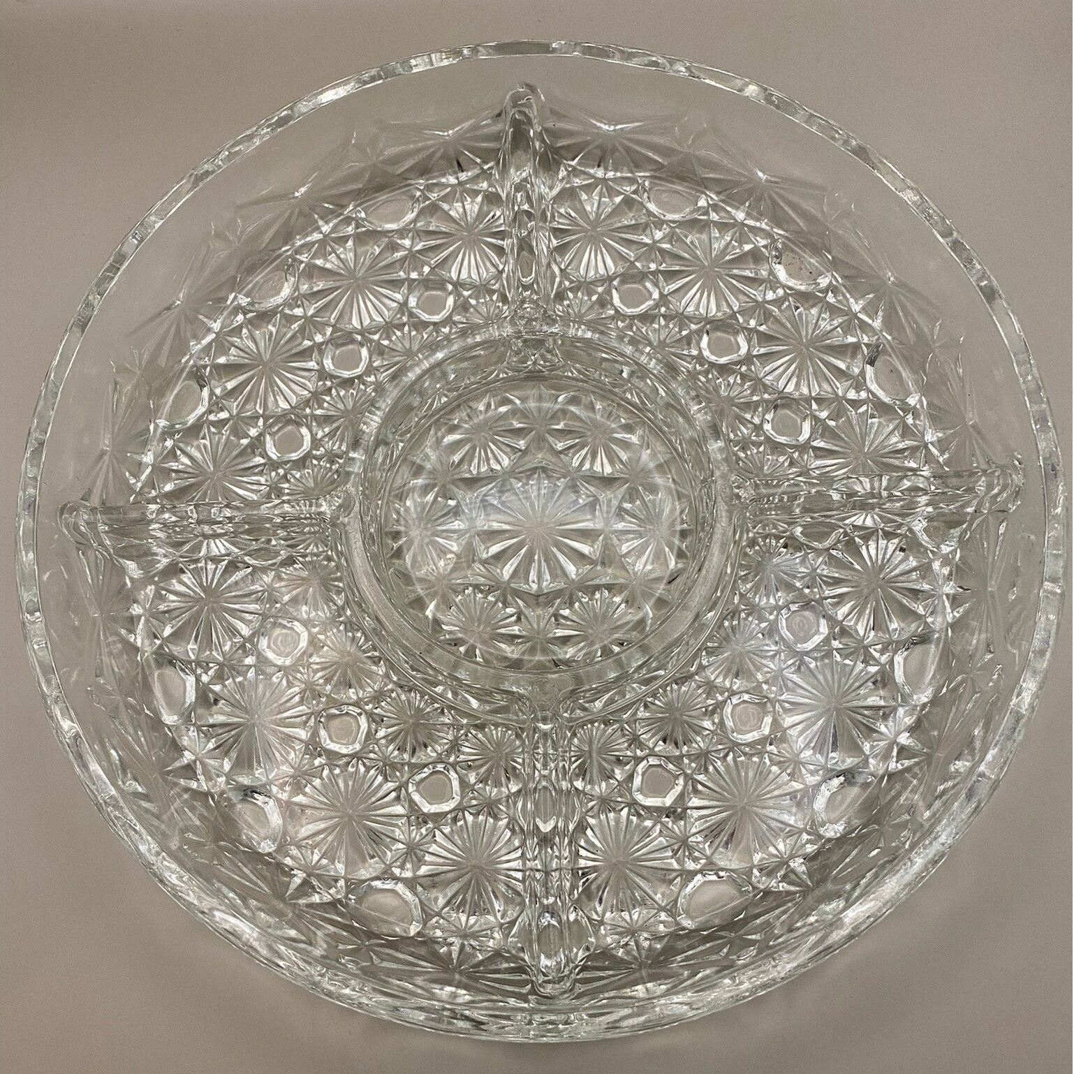 Schaal van geslepen glas - 5-vaks