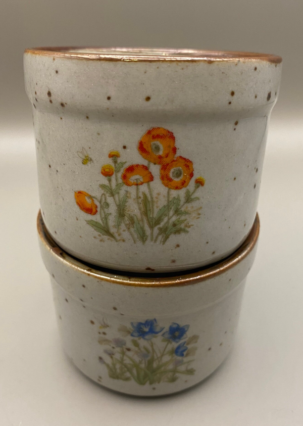 Kleine kopjes/schaaltjes zonder oor - set van 2