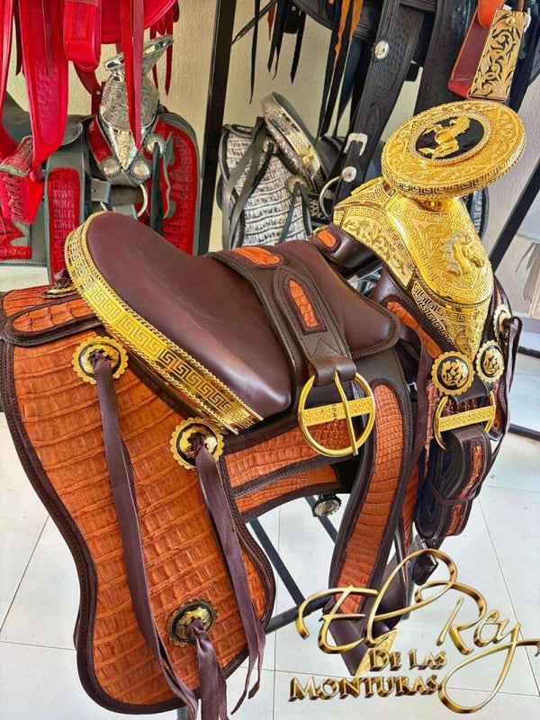 COCODRILO ORO CIRCONIAS