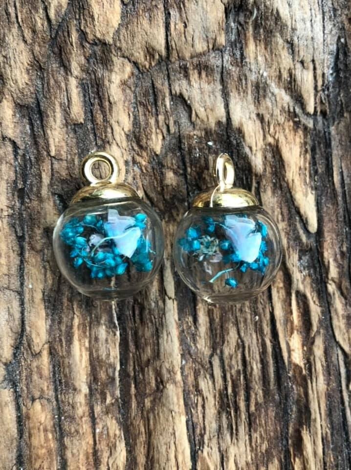 Bedel Gekleurd Glazen Bol Droogbloemen Blauw