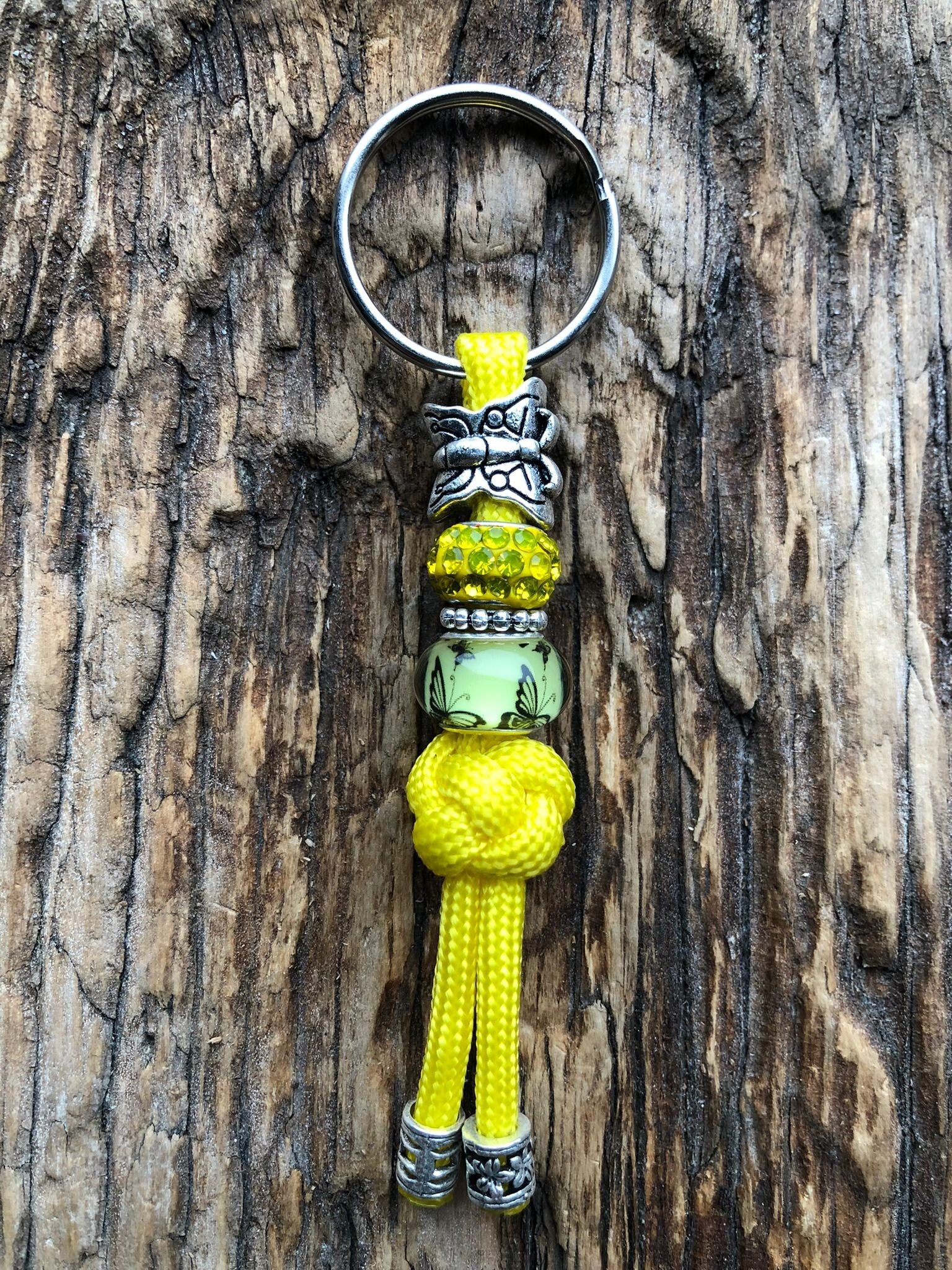Paracord Sleutelhanger Vlinder Geel
