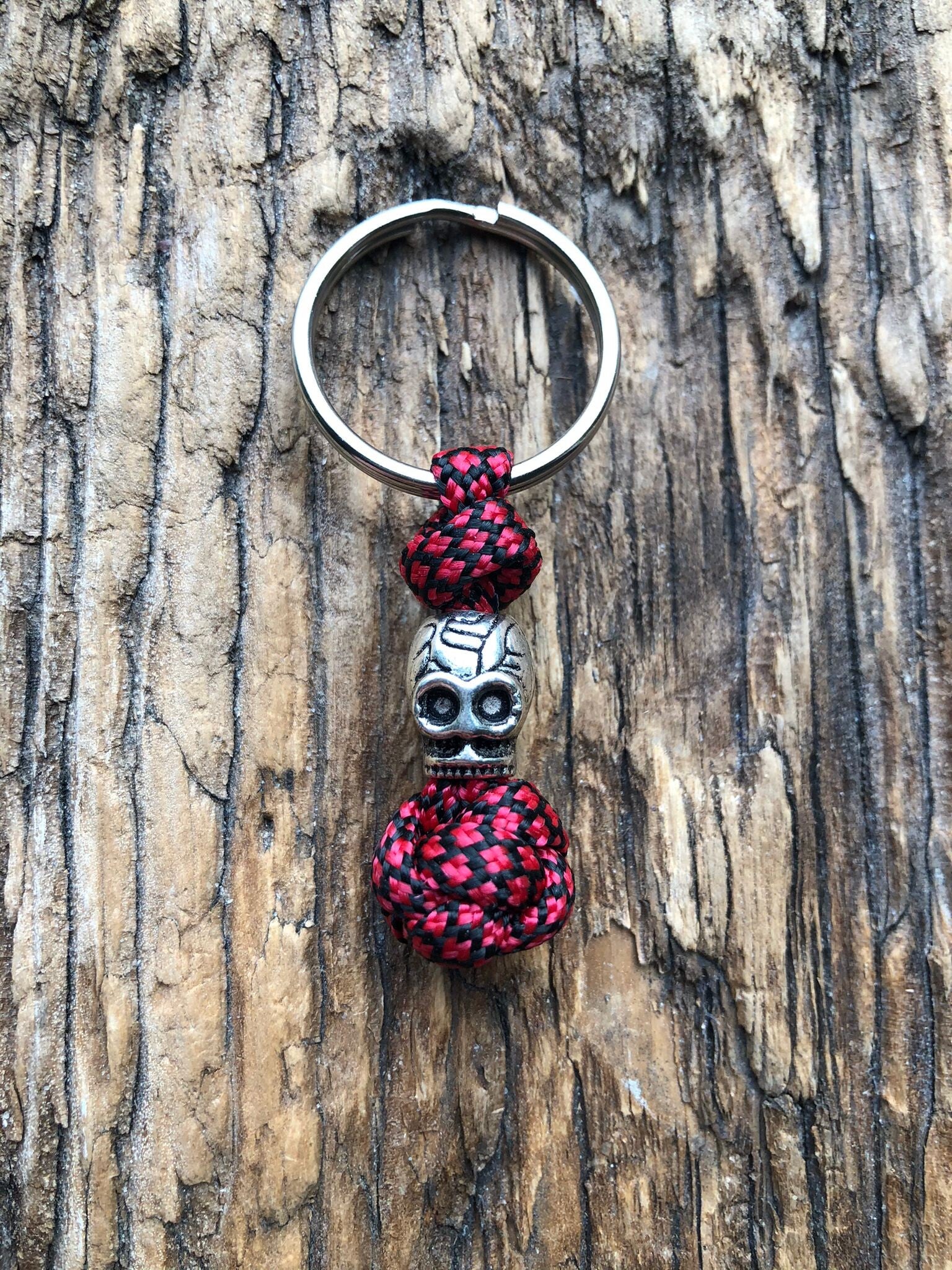 Paracord Sleutelhanger Sale Skull Rood