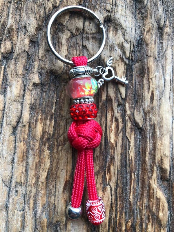 Paracord Sleutelhanger Hartje Rood
