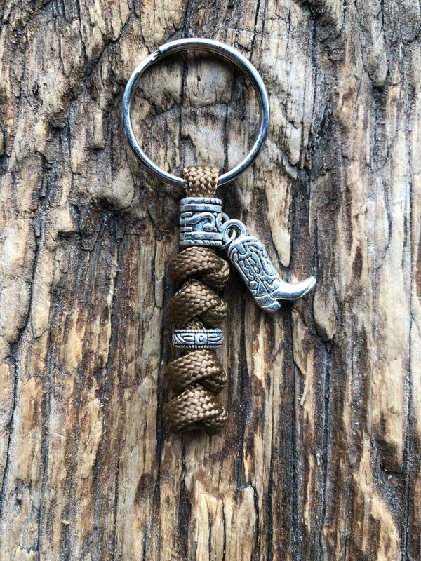 Paracord Sleutelhanger western Cowboylaars Bruin