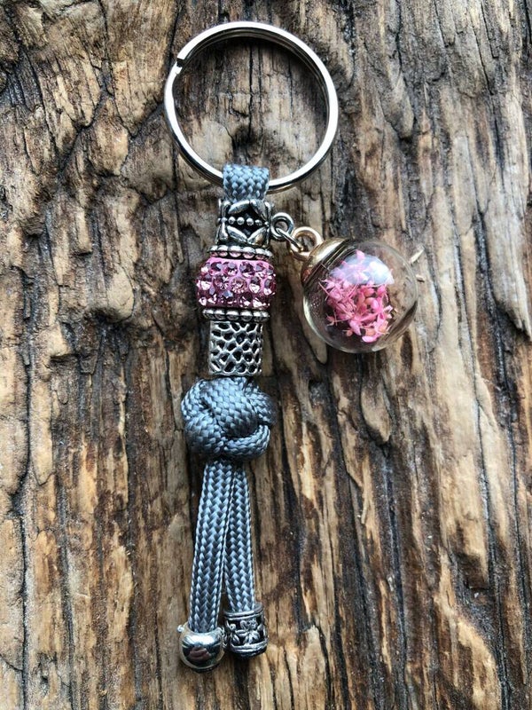 Paracord Sleutelhanger Droogbloemen Grijs-Roze