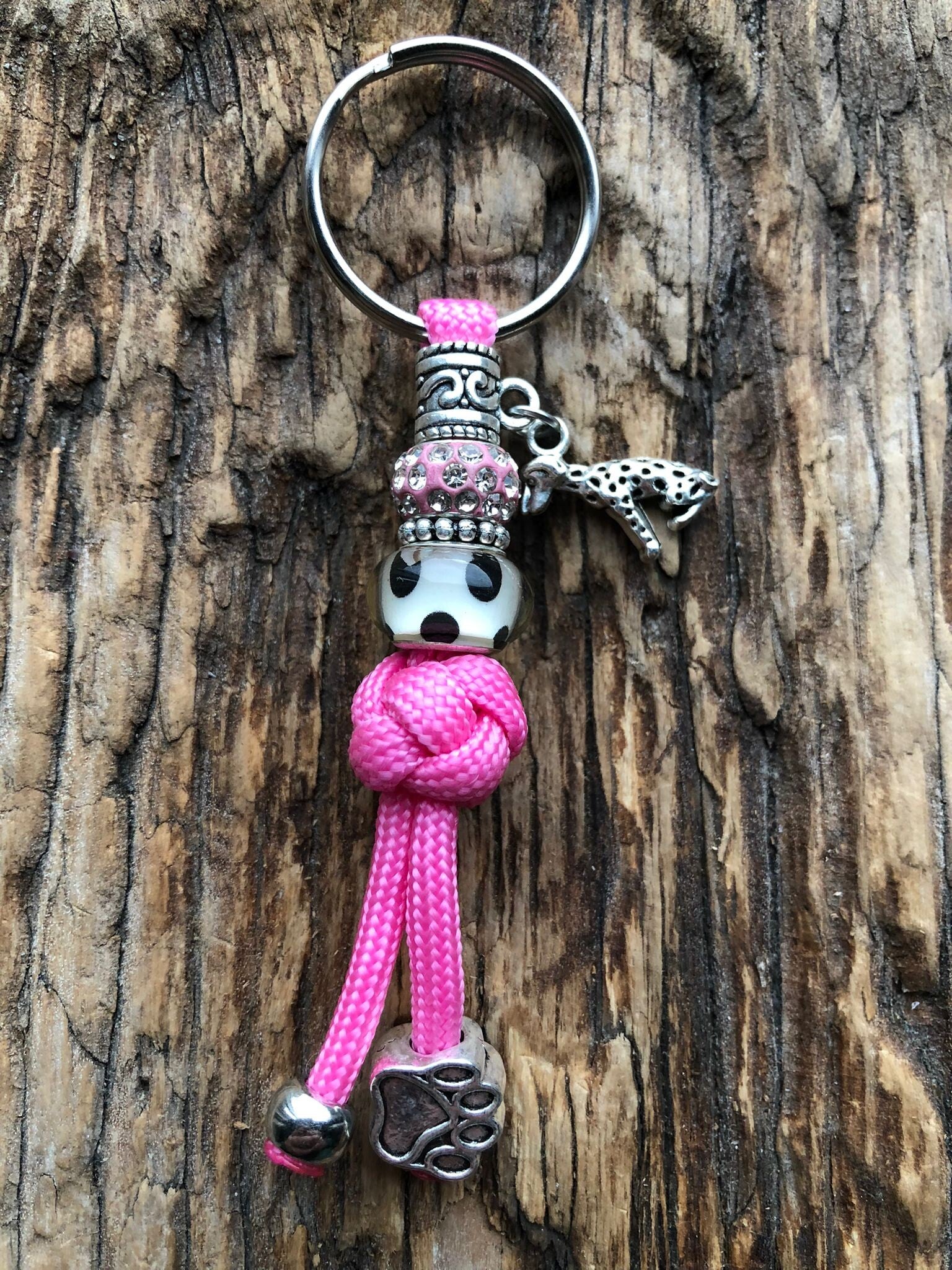 Paracord Sleutelhanger Dalmatiër Roze