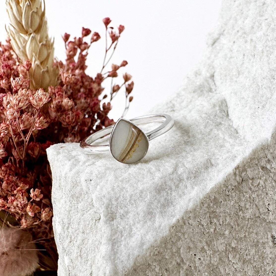 Ring Druppel 6x8mm