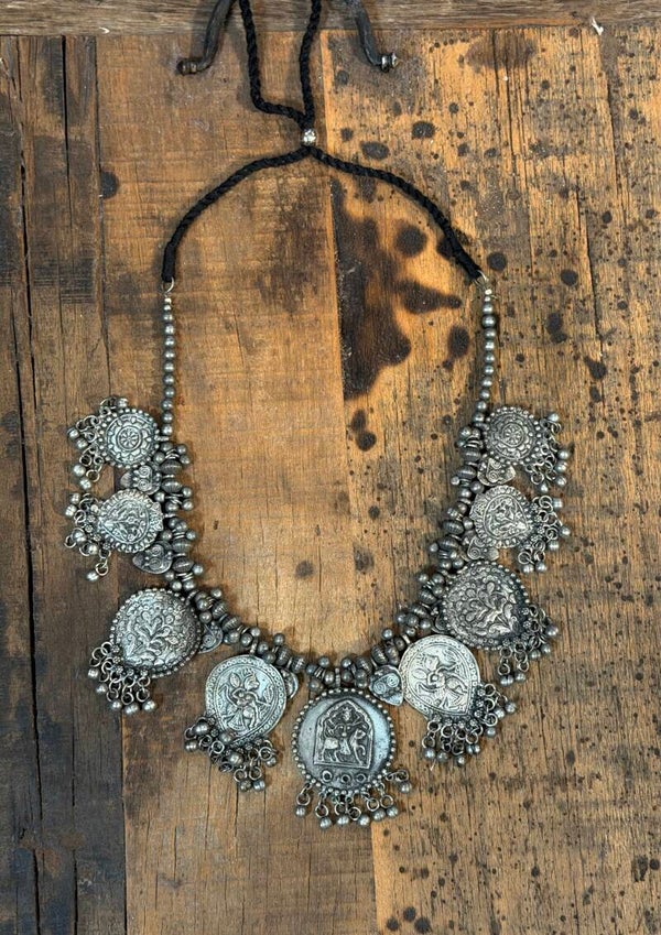 COLLANA DEVI
