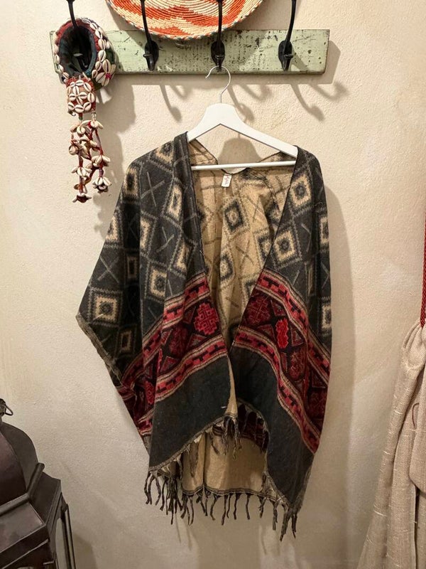 PONCHO CARDIGAN 3