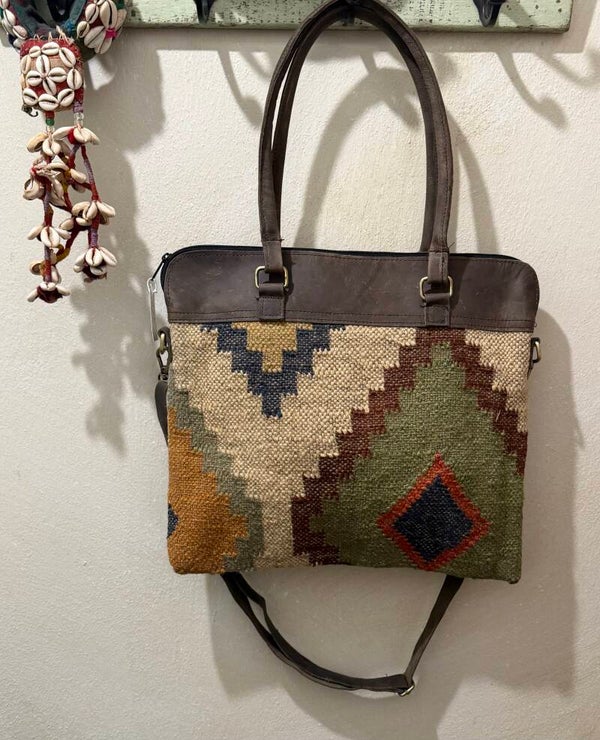 TRACOLLA KILIM 3