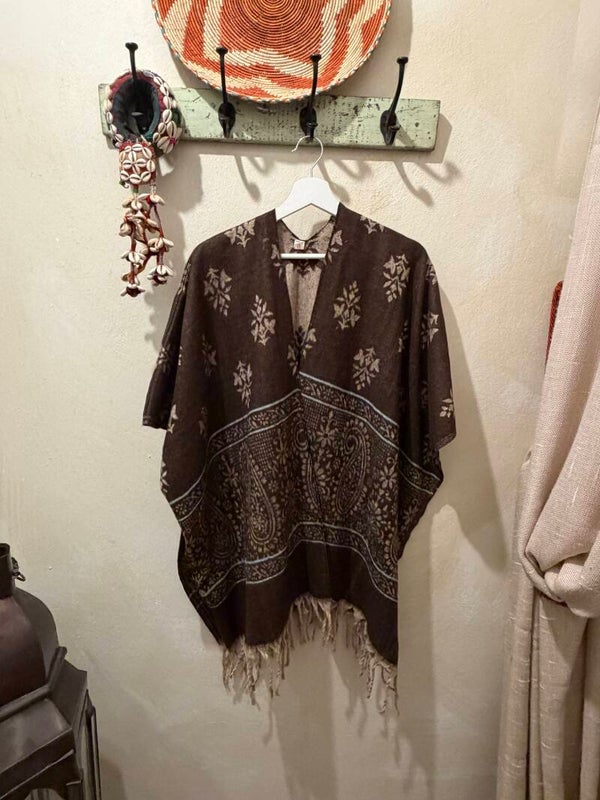 PONCHO CARDIGAN 11