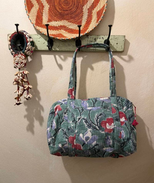SMALL WEEKEND BAG 1