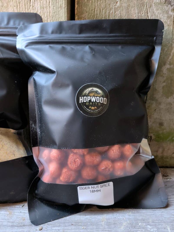 Tigernut Spice 16mm 1 kg Boilies