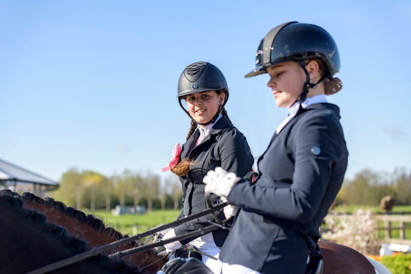 delftse-dressuur-cup-paarden-pony-s-zat-15-04-23_4011-kopi-ren-kopie-standard.jpg