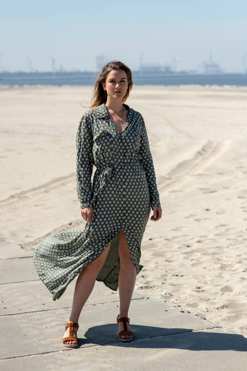 fotoshoot-loes-do-23-04-20_4898-standard-zk0zx4.jpg