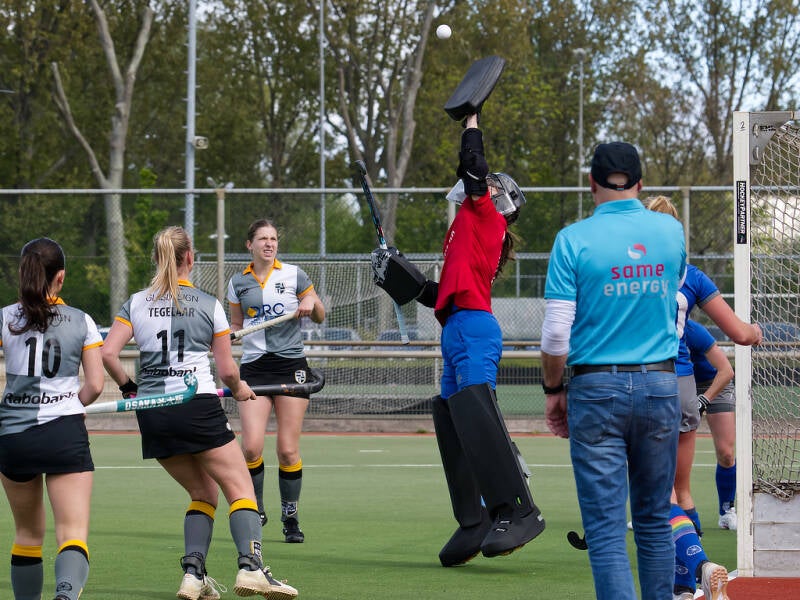 hc-schiedam-d2-ring-pass-d2-zon-19-04-26_194-standard.jpg