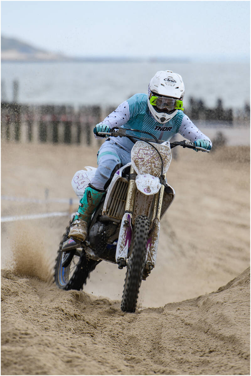 strandcross-zoutelande-2024-zat-12-10-24_2921-kopie-standard.jpg