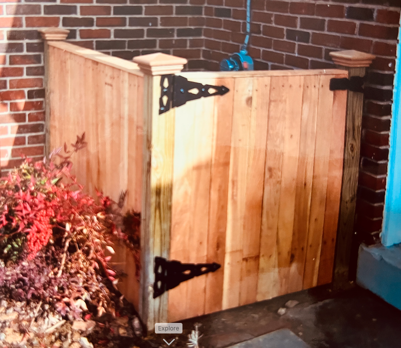 Gate and small cedar fence installed in  Gaithersburg, MD