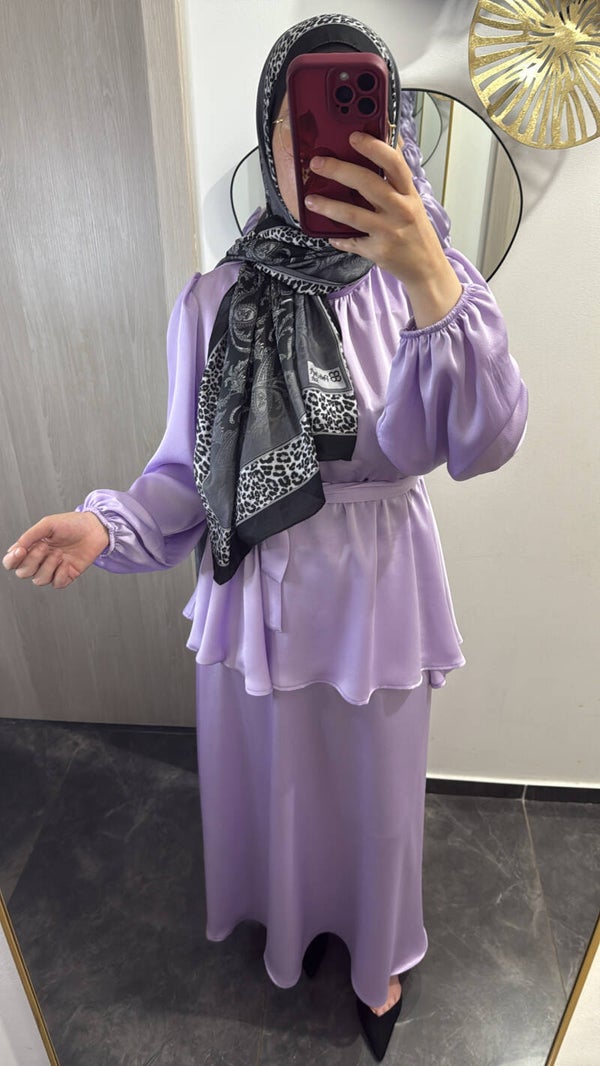 Ensemble satiné jupe et haut