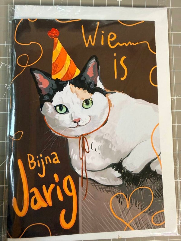 folded card with envelope <Wie is bijna jarig>