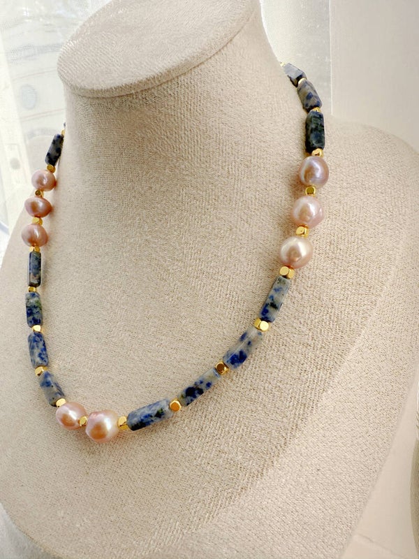 Handmade freshwater pearl necklace