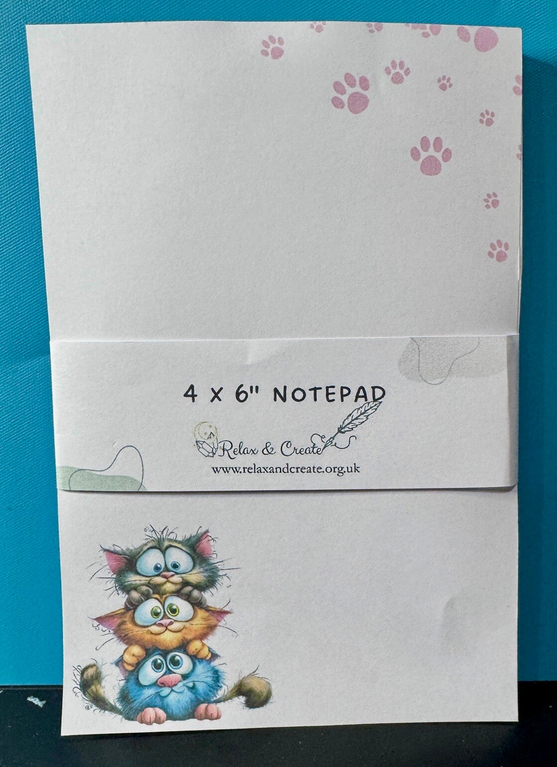 Whimsical Cats Notepad (4x6") - Cat Pink Paw Prints