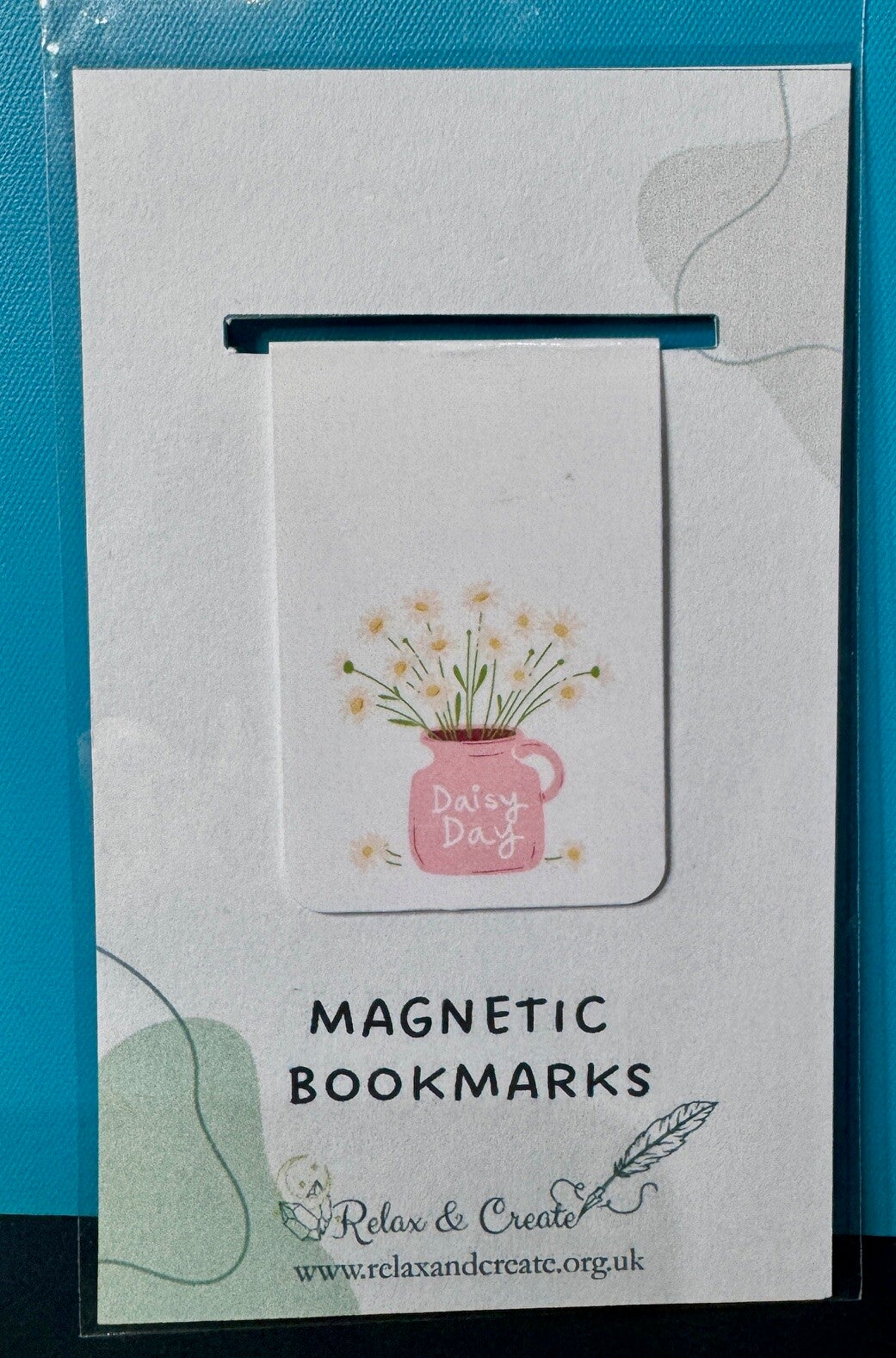 Lazy Daisy - Magnetic Bookmark