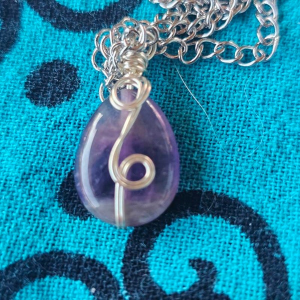 Amethyst Teardrop Crystal Pendant (SILVER or GOLD) chain