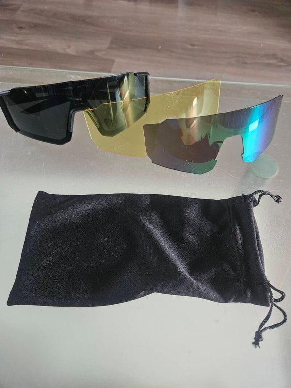 Zonnebril met verwisselbare glazen