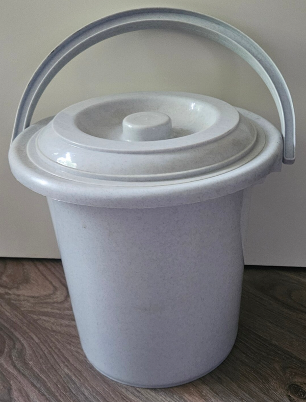 Toiletemmer 10L