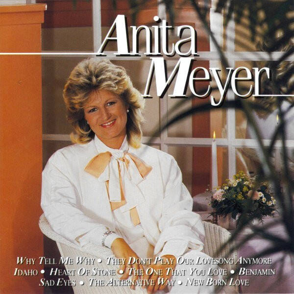 Anita Meyer