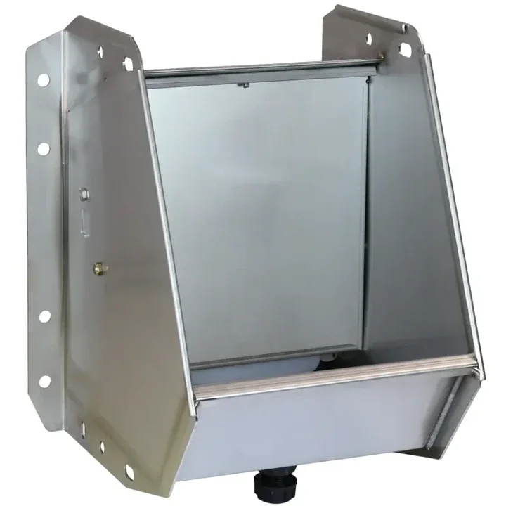 Abreuvoir à auge avec robinet à flotteur modèle 600