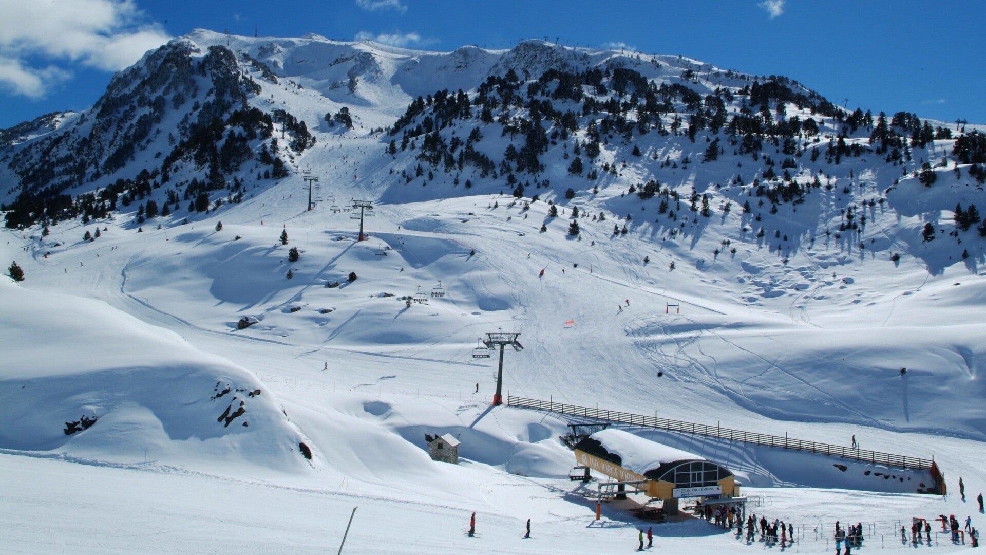 estacion de esqui Baqueira Beret