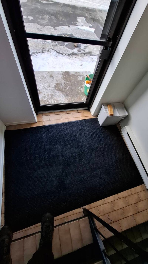 nettoyage du bâtiment.