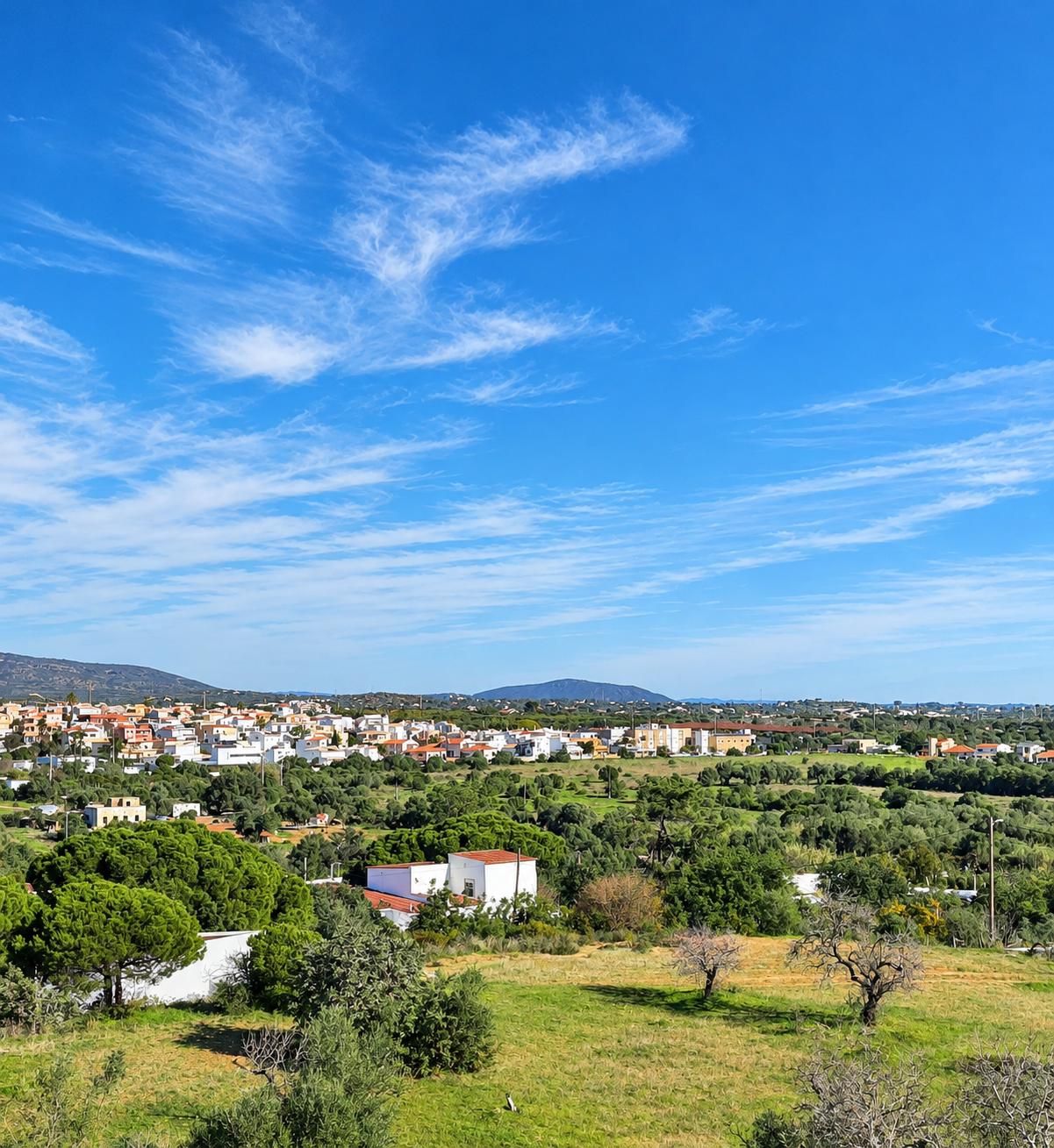 Vakantieappartement Zona Alta in Olhão, Algarve, Portugal, met uitzicht op de Portugese kust.