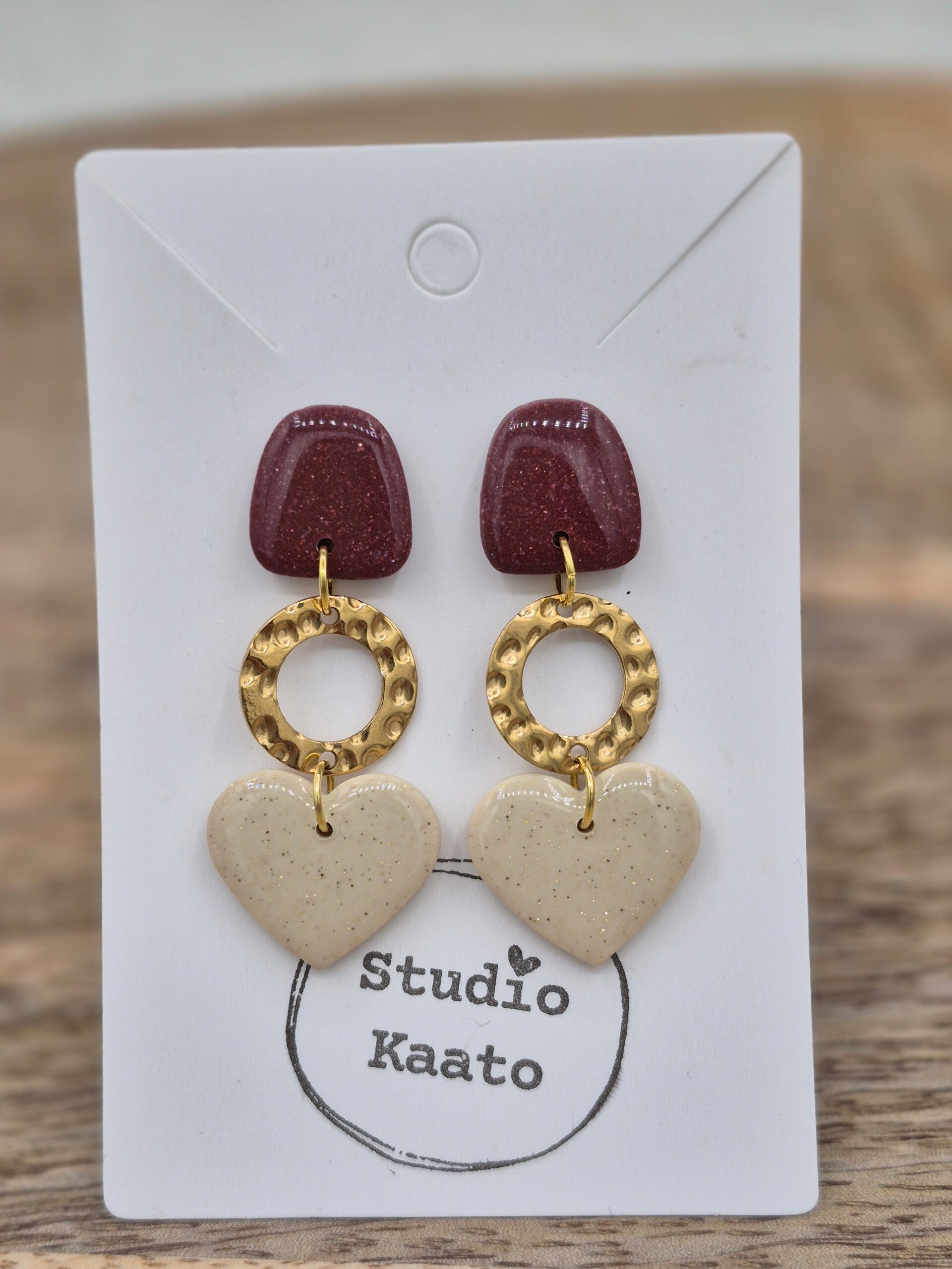 Liva | Burgundy champagne