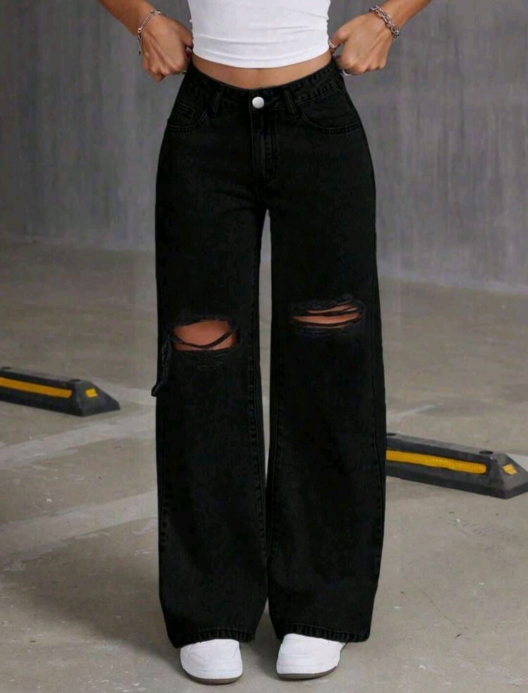 Jeans Negros Rasgados