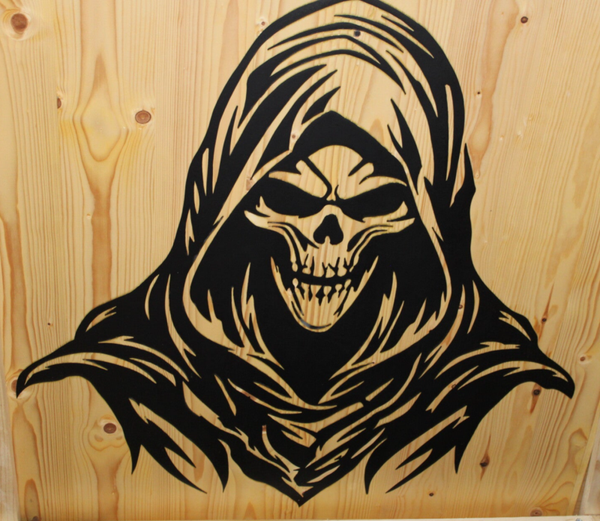 Grim Reaper in beukehout met zwarte epoxy