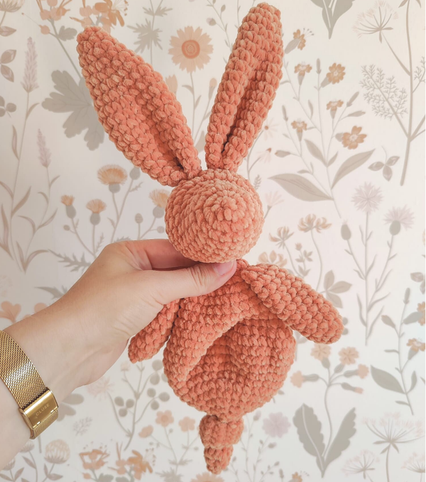 Gehaakte knuffel: konijn - oranje