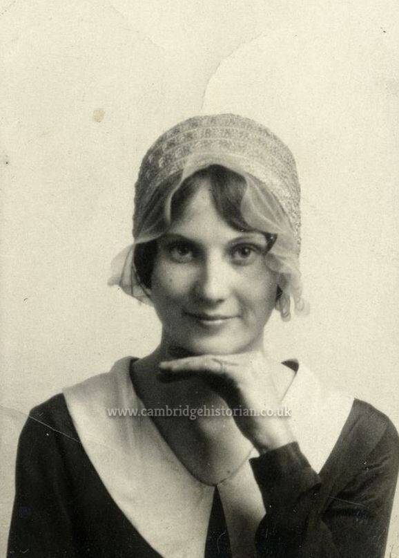 cambridgehistoriancouk_forresearchpurposeonly_nounauthorisedcopying_065-3.jpg