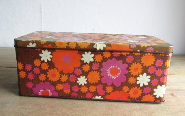 Nr: 17. Retro koekblik.