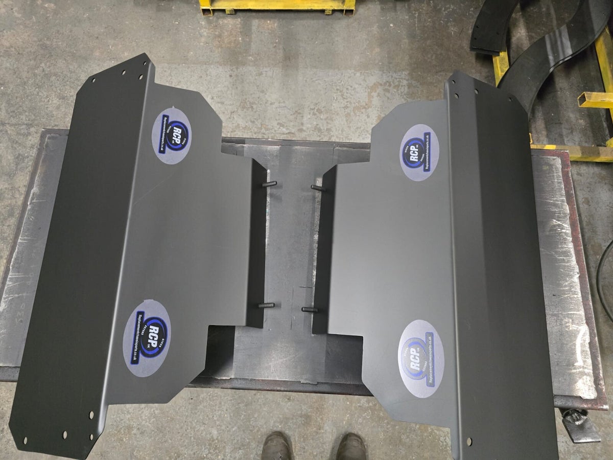 Defender 90 Tank Guard