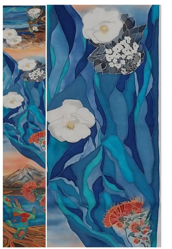 North–South Flowers Scarf — Large (34 x 175 cm)