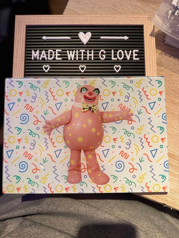 Glass chopping board/heat mat personalise with any image