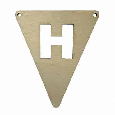 Houten Vlag letter H