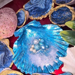 muscheln-blau-mit-perlen-standard.jpg