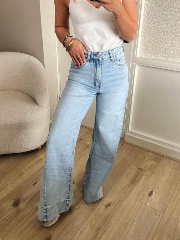 Jeans extra wide leg Queen Hearts light blue