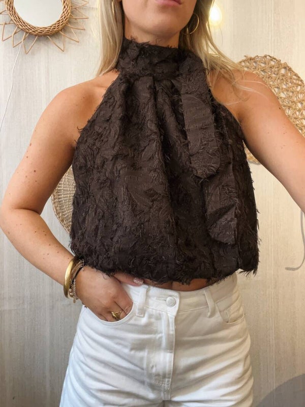Top strik haartjes bruin