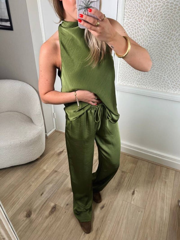 Broek groen glans Ambika