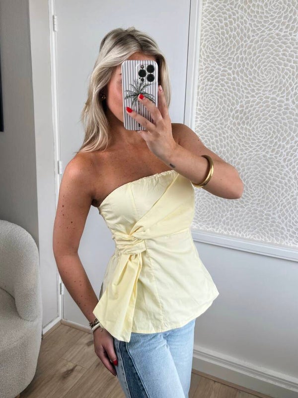 Strapless top geel pads